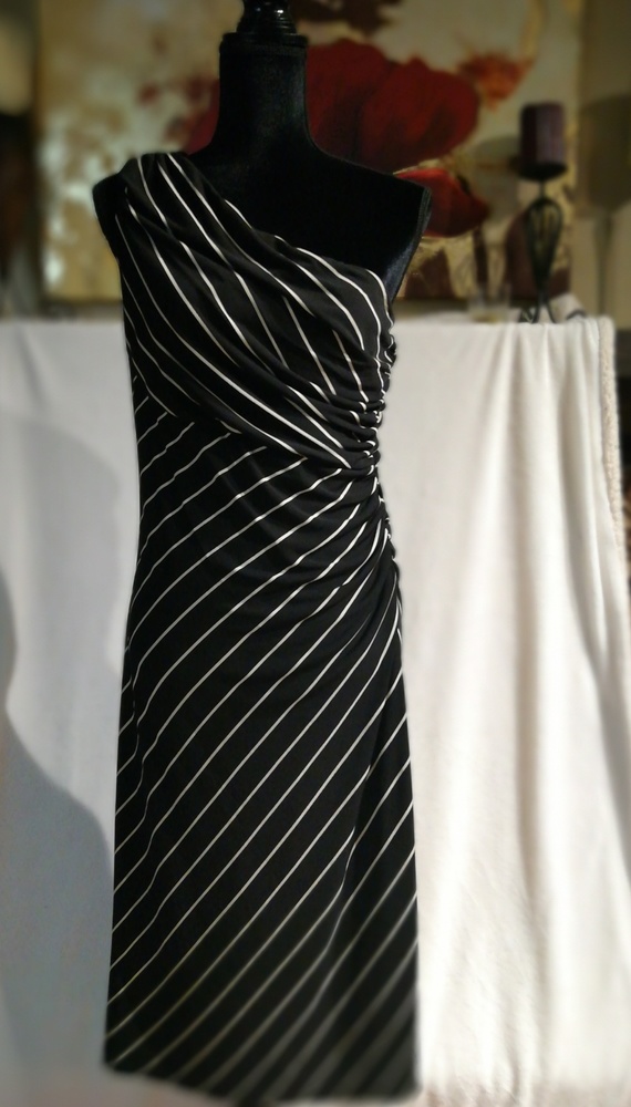One shoulder dress